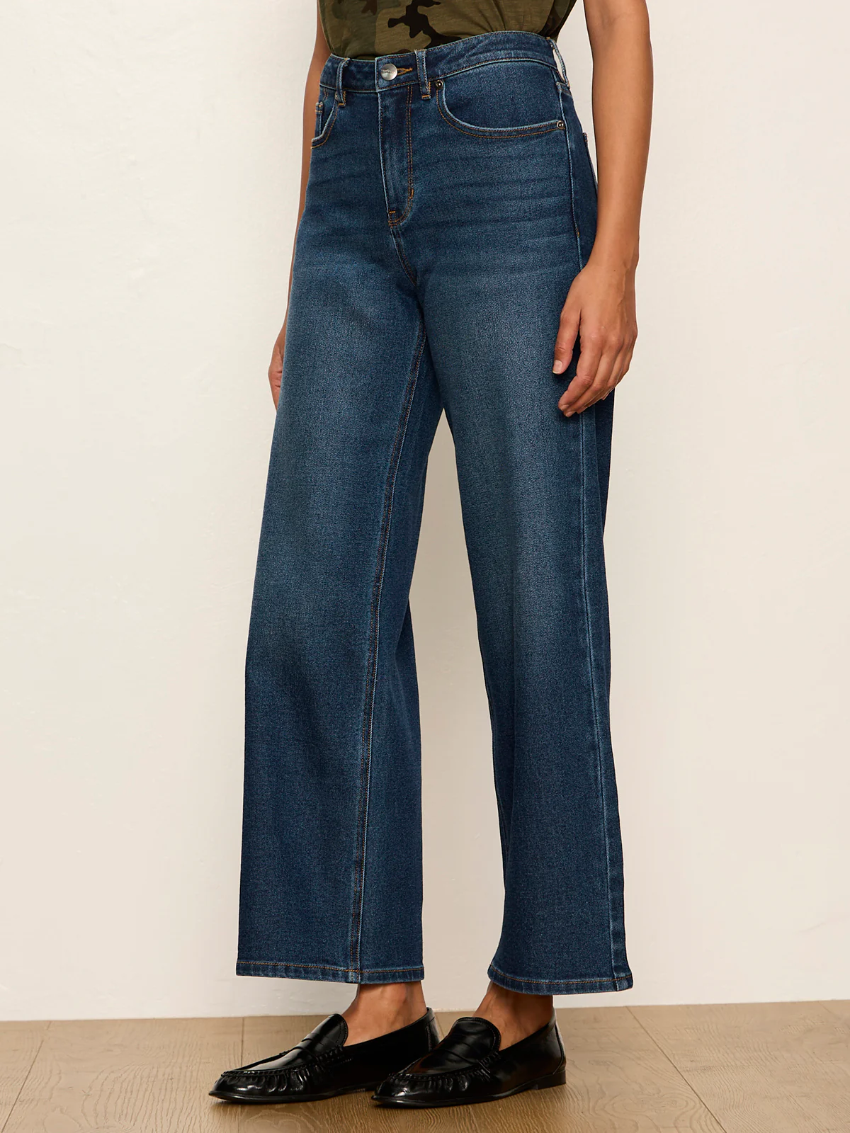 Ekara Crop Jean Dark Wash - Image 3