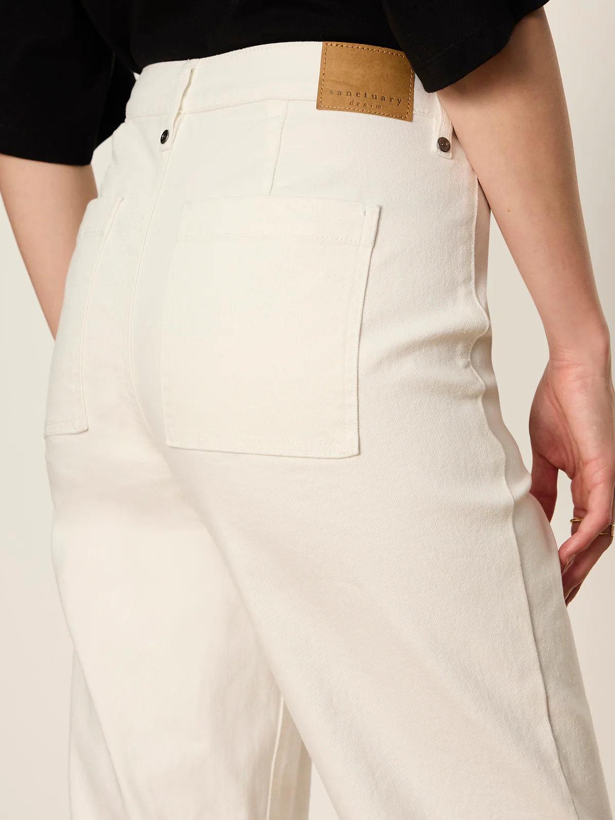Nixie Slim Straight Ankle Jean Chalk - Image 4