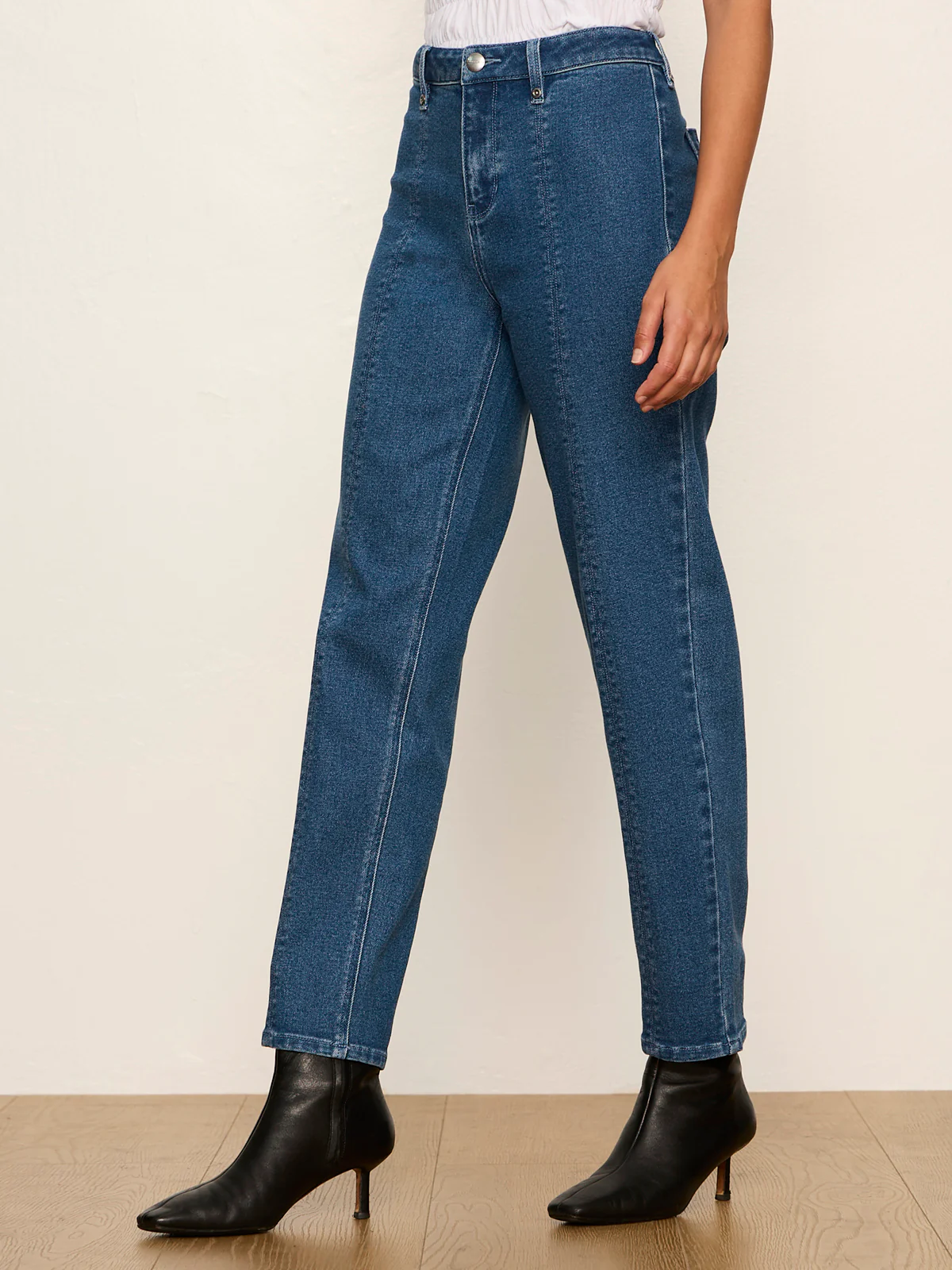 Nixie Slim Straight Ankle Jean Medium - Image 3