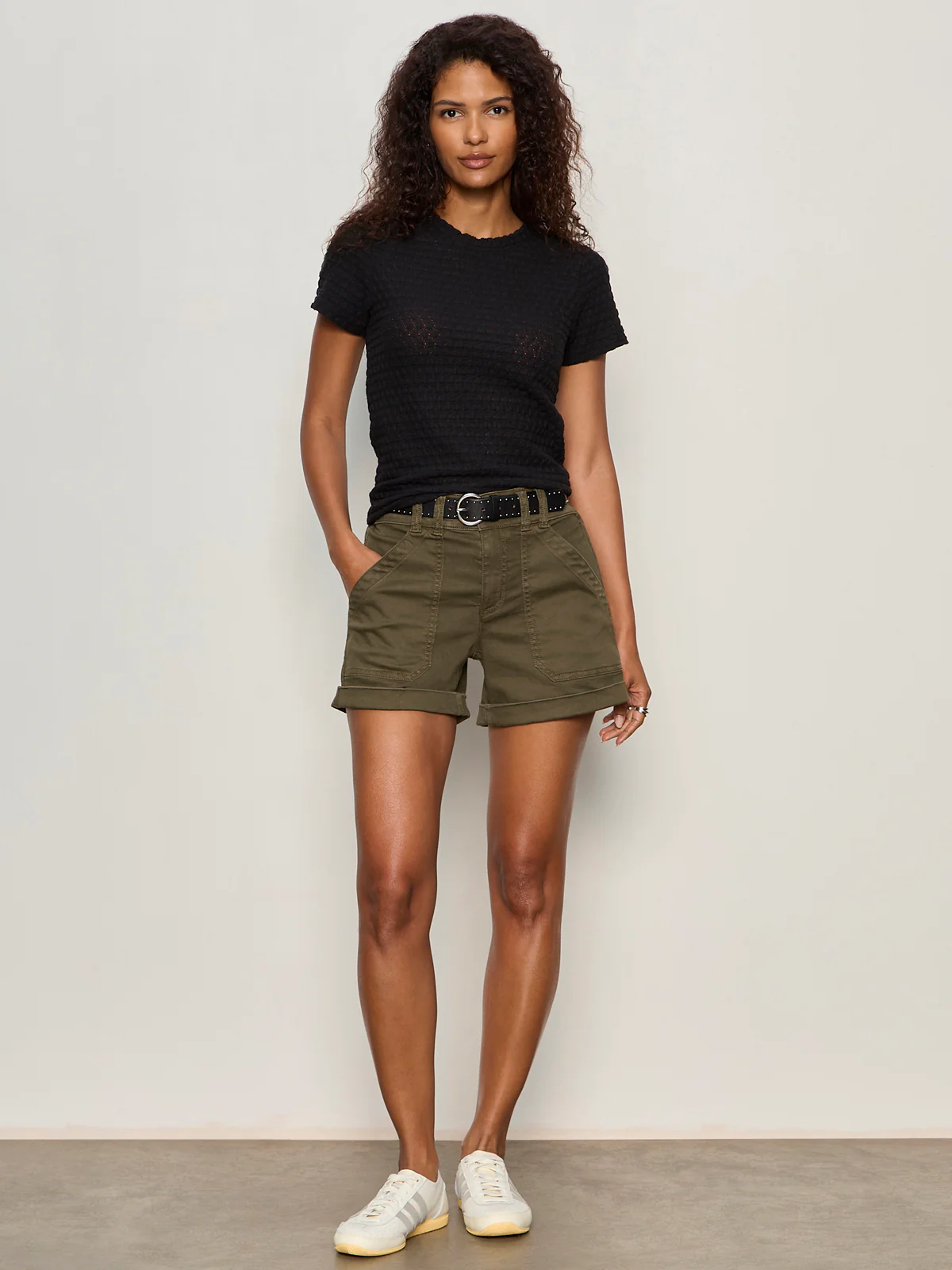 Pucker Up Perfect Tee Black - Image 5